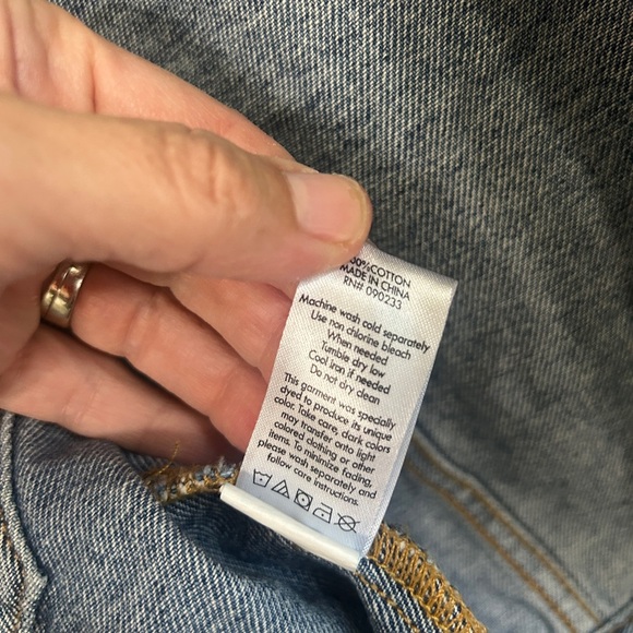 EUC PacSun cropped Blue Denim Jacket with Brown Corduroy Collar size M. So soft! - Picture 6 of 10